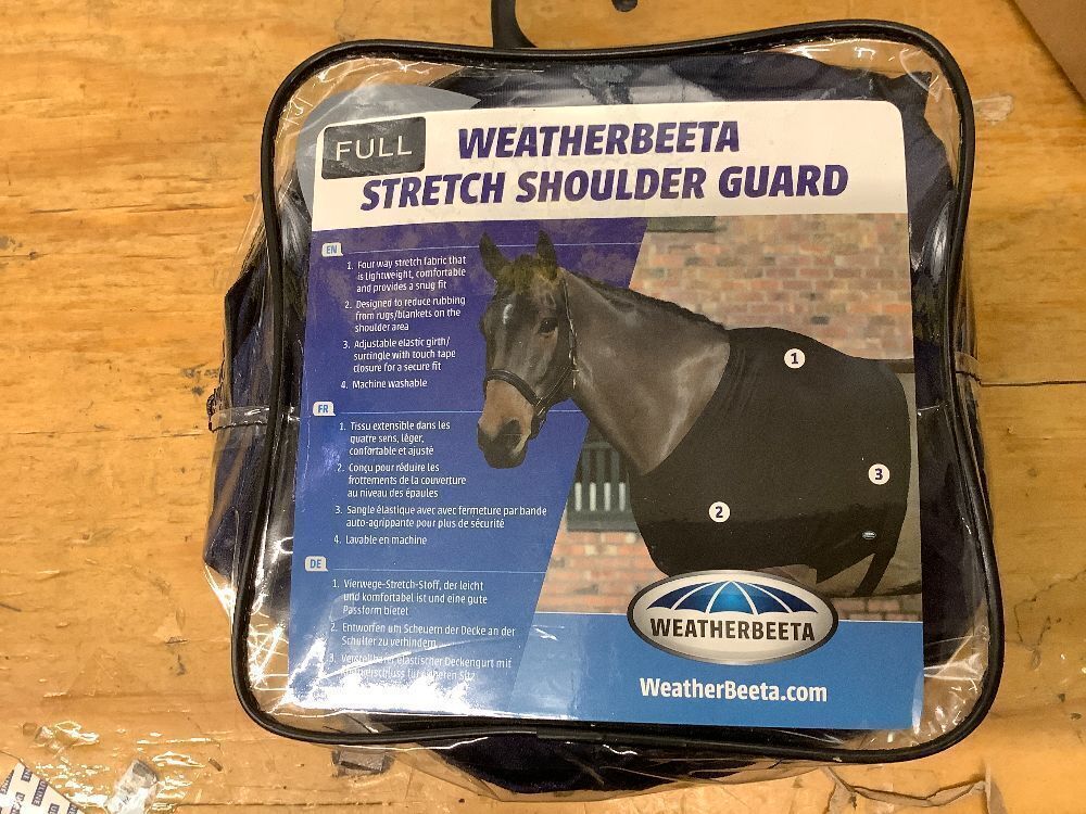 WeatherBeeta Stretch Shoulder Guard for horses - Image 2 - Lot 9020