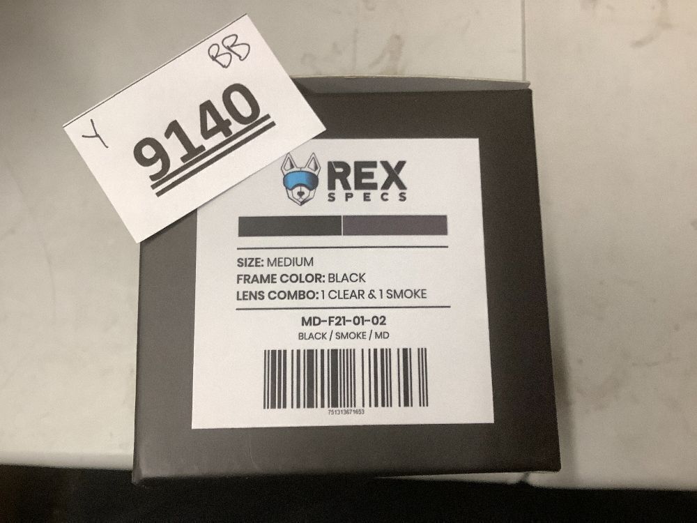 Rex Specs V2 Dog Goggles - Image 5 - Lot 9140