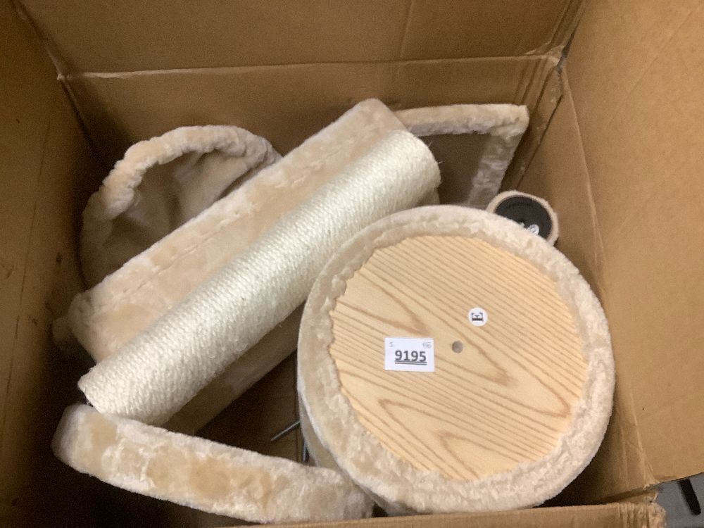 Armarkat Beige Classic Real Wood Cat Tree - Image 2 - Lot 9195