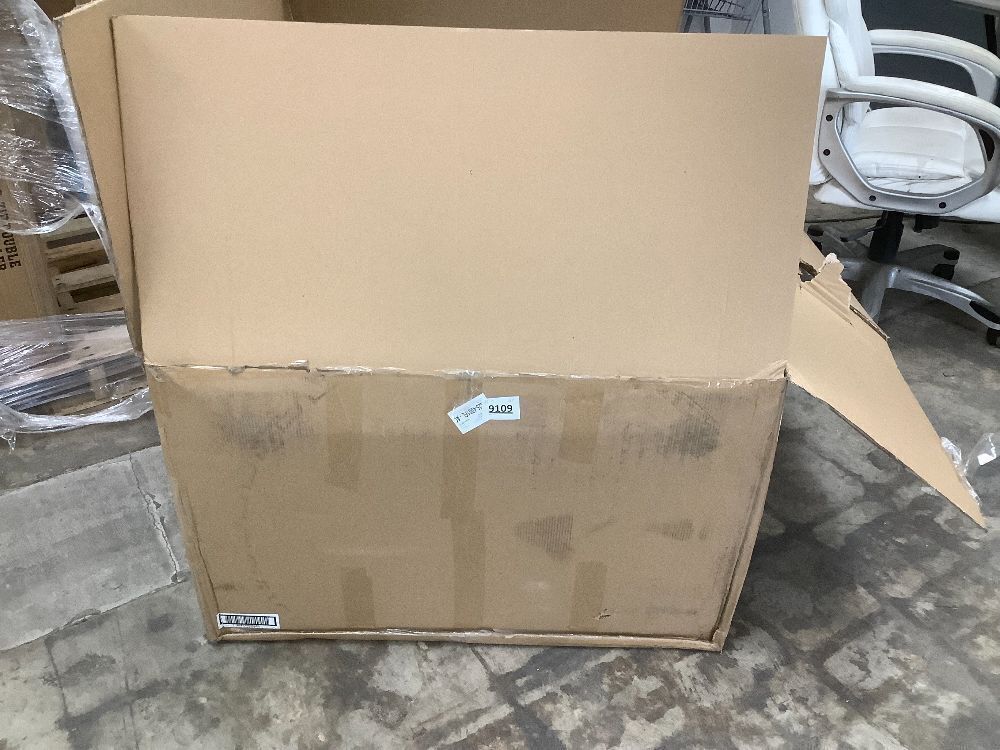 SportPet Designs Plastic Kennels Rolling Plastic Airline Approved Wire Door Travel Dog Crate, XXX-Large, Gray - Image 3 - Lot 9109