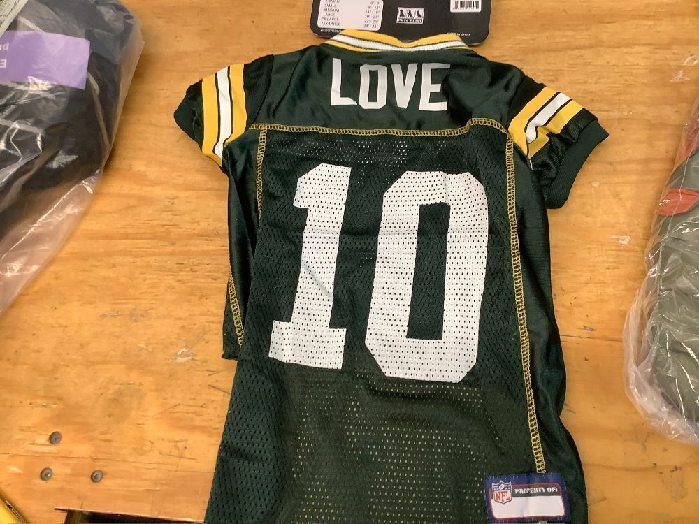 NFL GREEN BAY PACKERS DOG Jersey, Large - Image 3 - Lot 9075