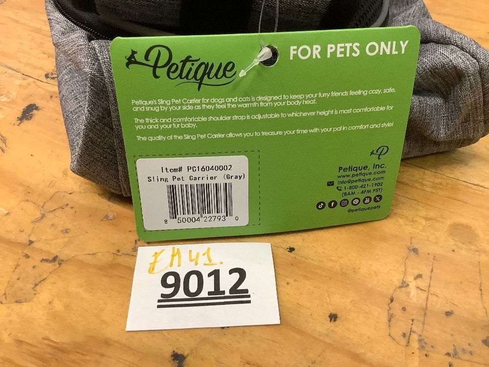 Petique Sling Pet Carrier, Gray - Image 3 - Lot 9012