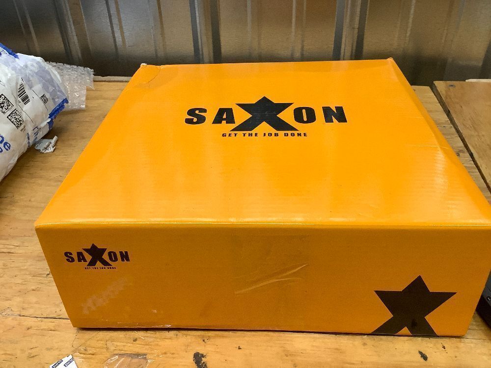 Saxon Syntovia Zip Paddock Boots - Image 4 - Lot 9096