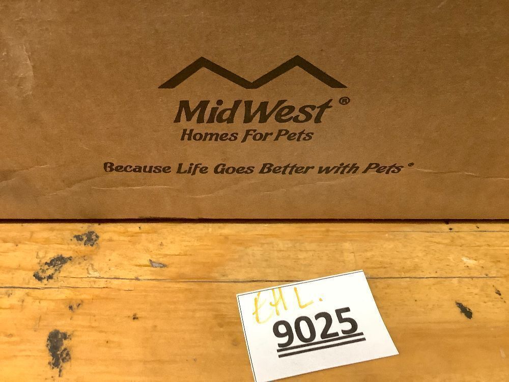 MidWest Homes for Pets XL QuietTime Deluxe Gray Ombré Swirl Plush Pet Bed, Machine Washable, Non-Skid Bottom, Soft Crate Mat for 48-inch Crates - Image 3 - Lot 9025