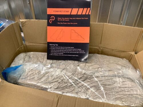 Foam Pet Stairs - Lot 9093