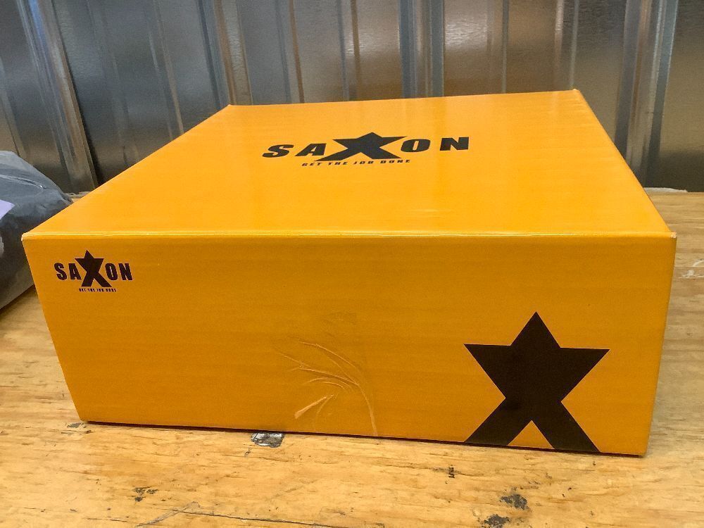 Saxon Syntovia Zip Paddock Boots - Image 3 - Lot 9018