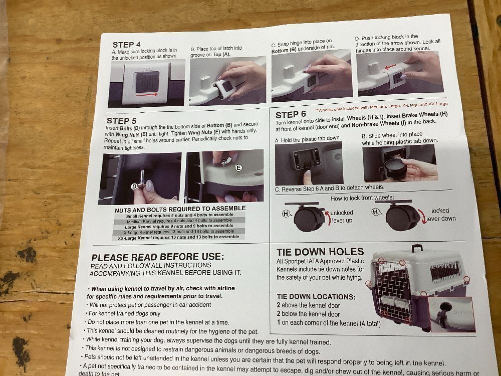 SportPet Designs Plastic Kennels Rolling Plastic Wire Door Travel Dog Crate, XL - Image 4 - Lot 9097