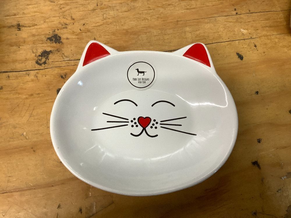 OSCAR CAT DISH SET OF 4 - Image 2 - Lot 9057