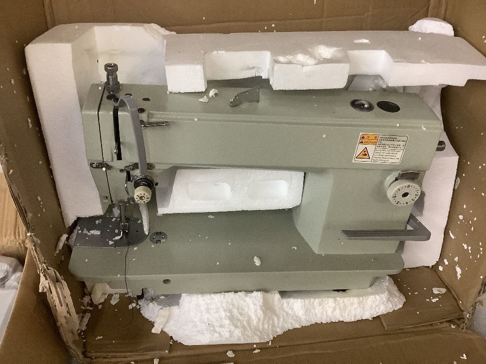 Industrial Leather Sewing Machine 3000 stitches/min - Image 3 - Lot 85