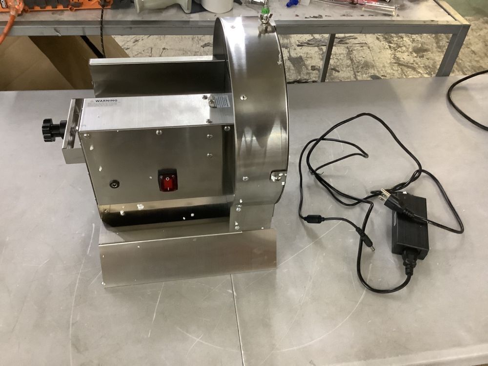 VEVOR Electric Vegetable Slicer 0 to 0.5 in. Thickness Adjustable - Image 2 - Lot 153JF