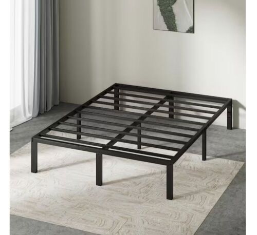Zinus Classic 14 in. Black Metal Queen Platform Bed Frame - Lot 154JF