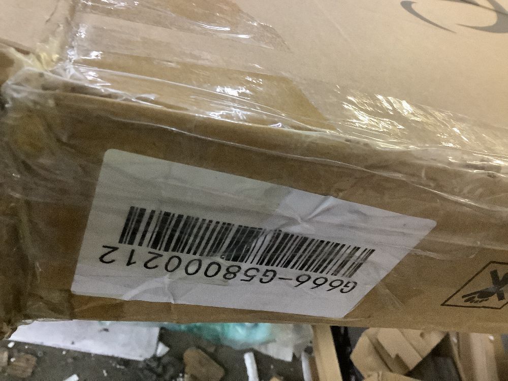 VINGLI Folding Webbed Lawn Chair - Image 5 - Lot 365