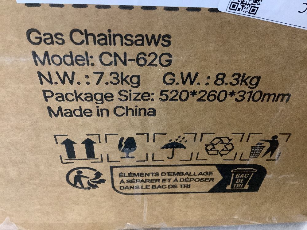 VEVOR 62 cc Gas Chainsaw, 20 inch, 3.8 HP, Dual Fuel Tanks - Image 5 - Lot 665