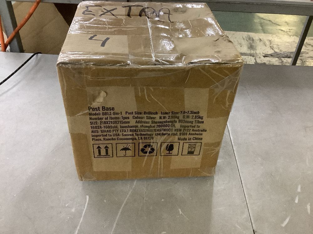 VEVOR 8"x 8" Stainless Steel Adjustable Post Anchor Bracket (Internal 7.8 x 7.3") - Image 2 - Lot 668