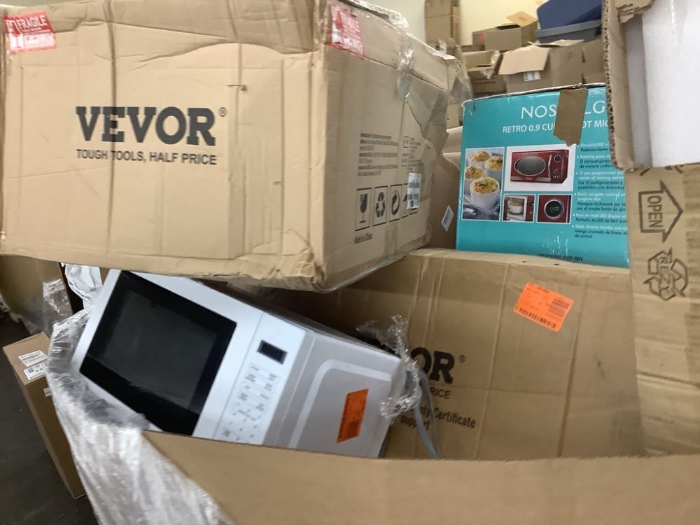 Salvage Pallet. Items Will Be Damaged or Incomplete. - Image 4 - Lot 670