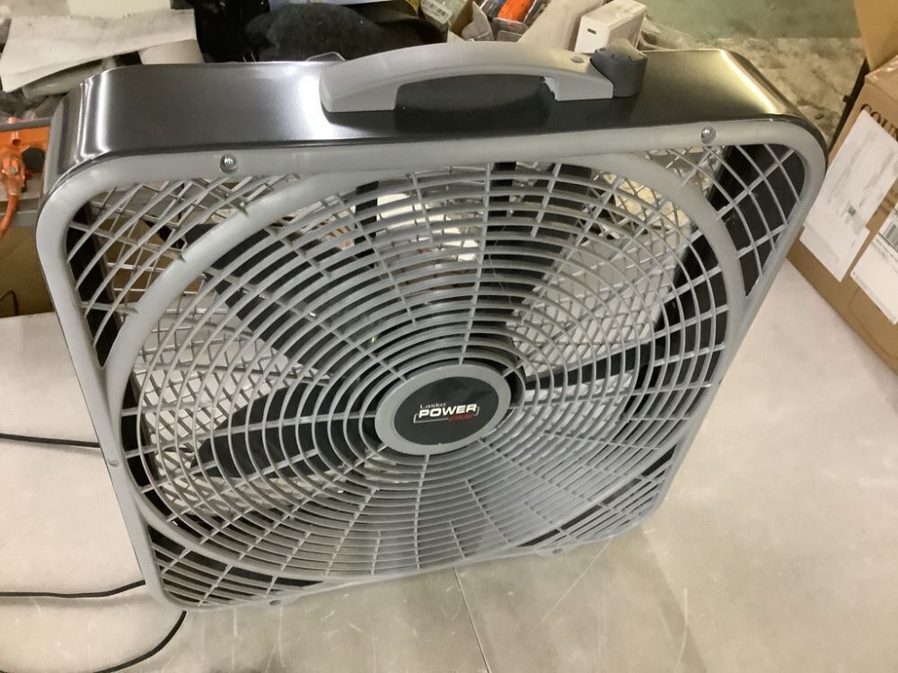 Lasko Power Plus 20 in. 3 Speed Box Fan with Weather Shield Design for Window Use, 2000 CFM - Image 3 - Lot 757JF
