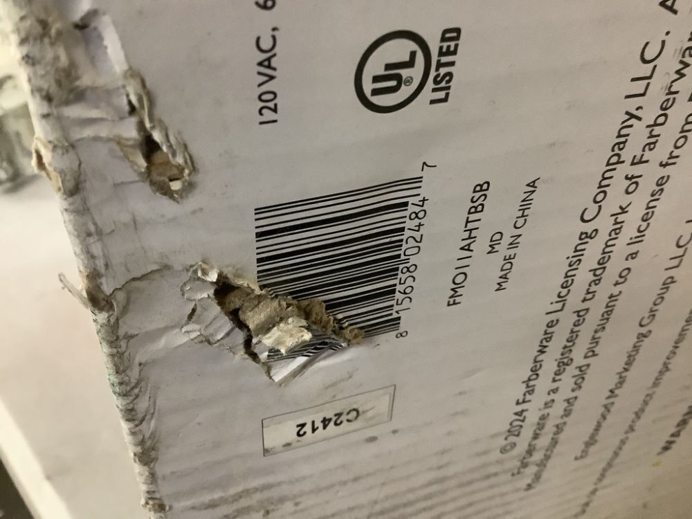 Farberware Classic 1.1 cu. ft. 1000-Watt Countertop Microwave Oven, Black Stainless Steel - Image 6 - Lot 760JF