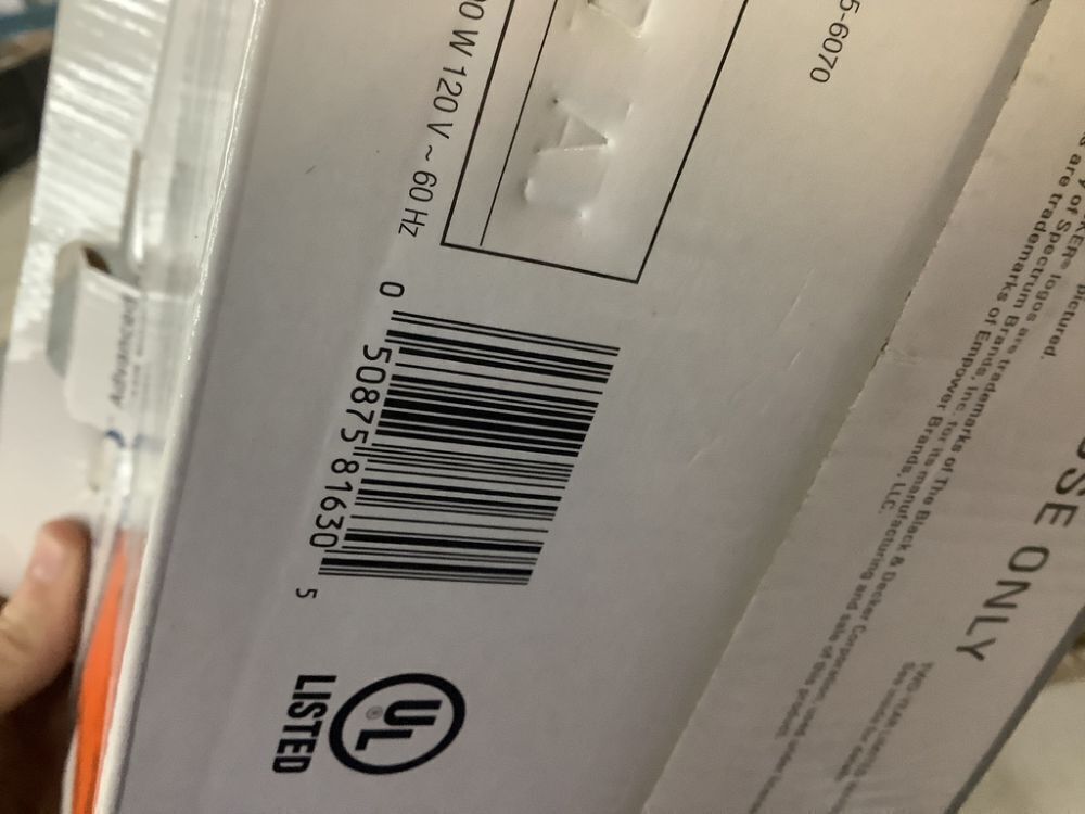 BLACK+DECKER Vitessa Advanced Steam Iron with Retractable Cord - Image 6 - Lot 764JF