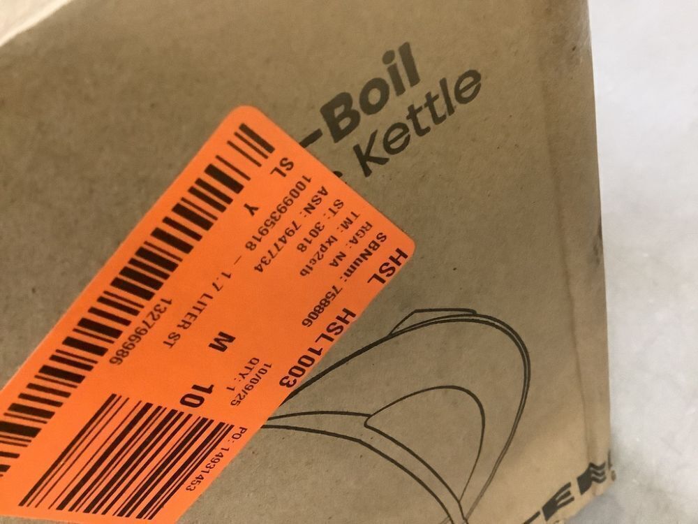 Chefman 1.7 Liter Stainless Steel Electric Tea Kettle with Automatic Shutoff - Image 6 - Lot 767JF