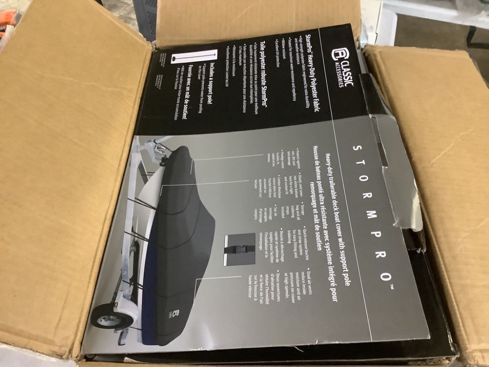 Classic Accessories StormPro 20 - 22 ft. Charcoal Grey Deck Boat Cover - Image 2 - Lot 770JF