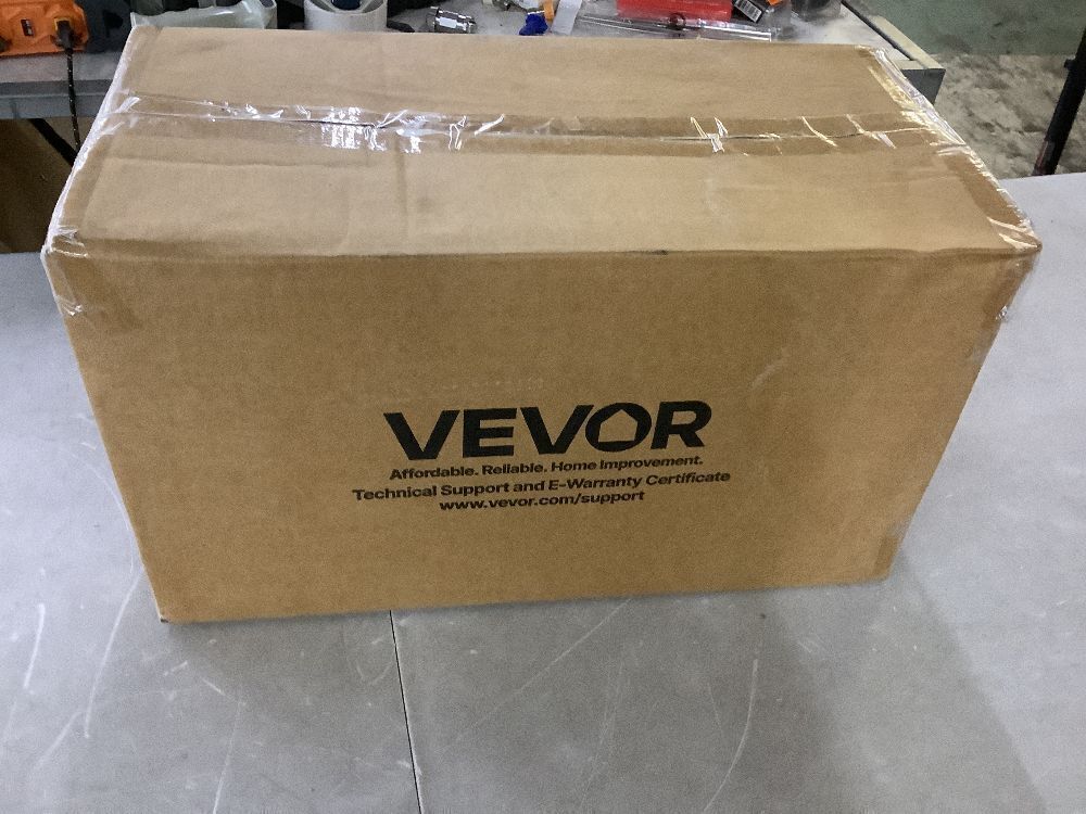 VEVOR 62 cc Gas Chainsaw, 20 inch, 3.8 HP, Dual Fuel Tanks - Image 2 - Lot 470