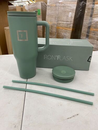 IRON FLASK Copilot Tumbler 40 oz with 2 Lids - Lot 514