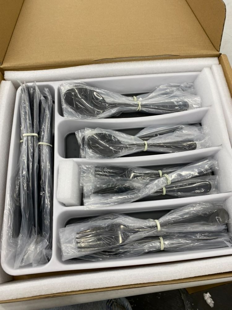Black Stainless Steel Flatware Cutlery Set, 60pc - Image 3 - Lot 525