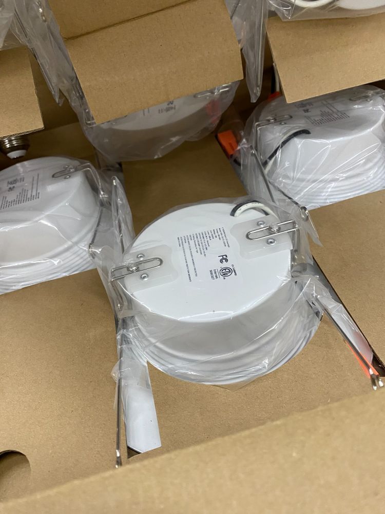 6" Smart Wifi RGBCW LED Recessed Lights, 6 pack - Image 2 - Lot 713