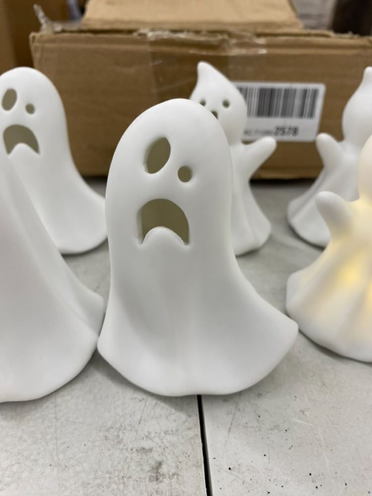 Light Up Ceramic Ghosts, 6pc - Image 3 - Lot 428