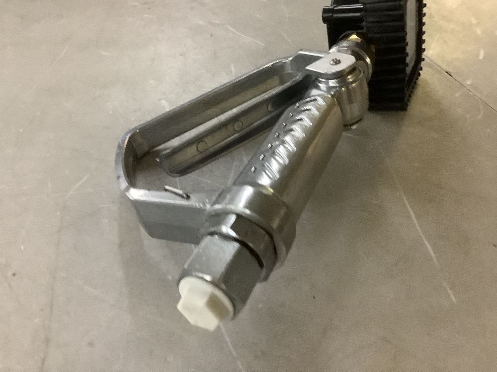 Air Operated Oil Transfer Pump Control Valve - Image 4 - Lot 455