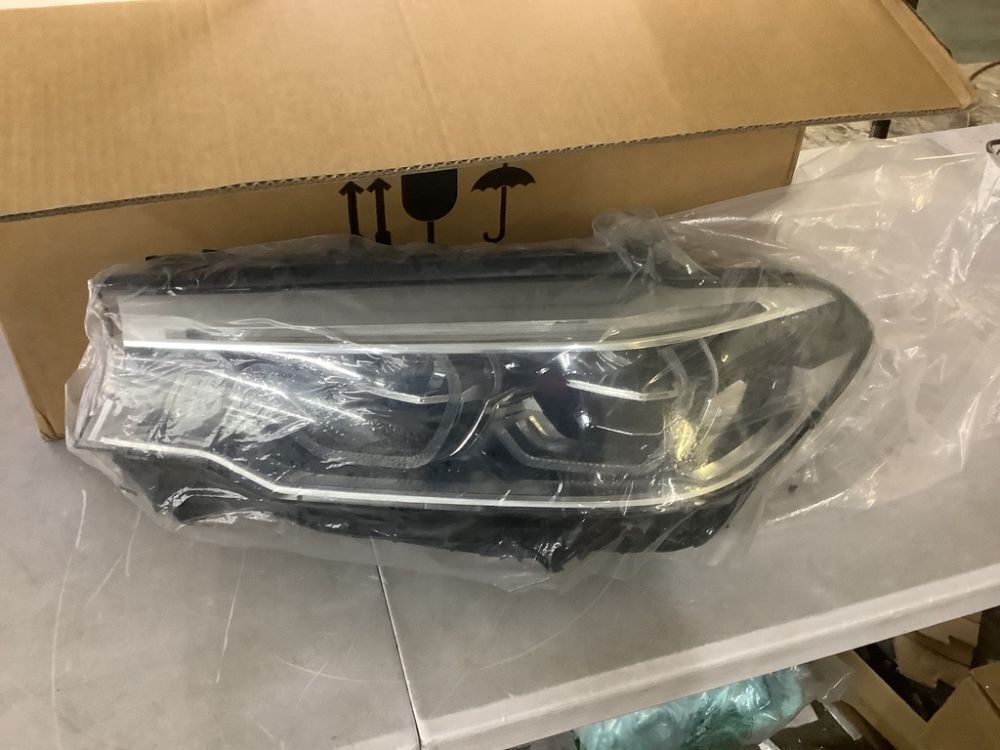 LED Headlight Assembly for 2017-2020 BMW 5 M5 G30 G31 540i 550, Left - Image 3 - Lot 461