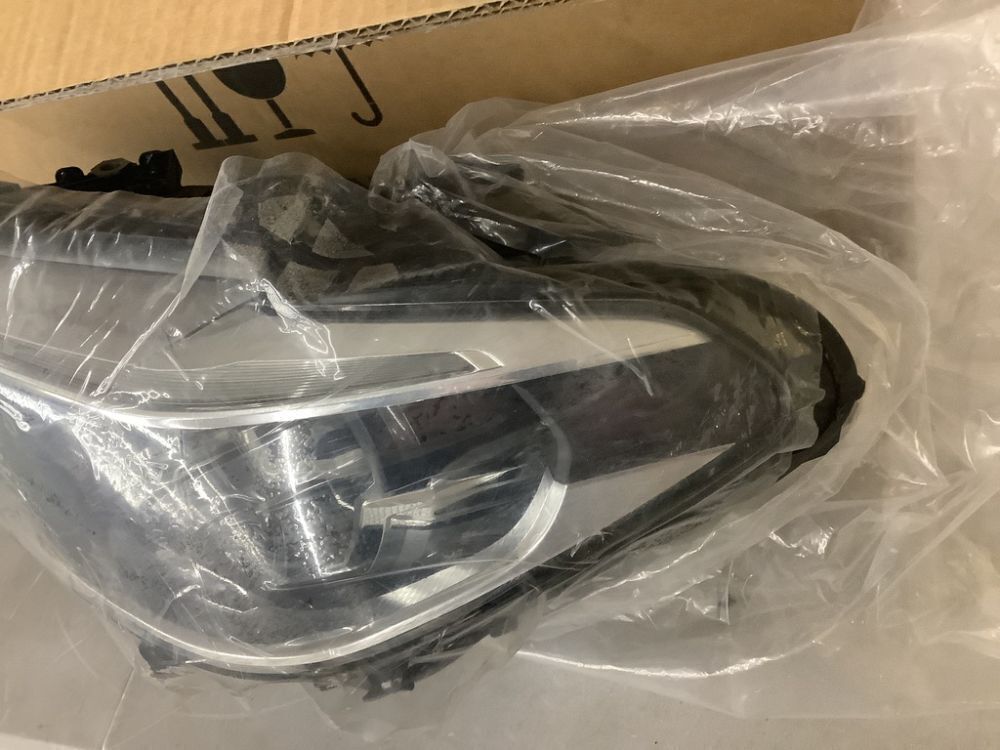 LED Headlight Assembly for 2017-2020 BMW 5 M5 G30 G31 540i 550, Left - Image 5 - Lot 461