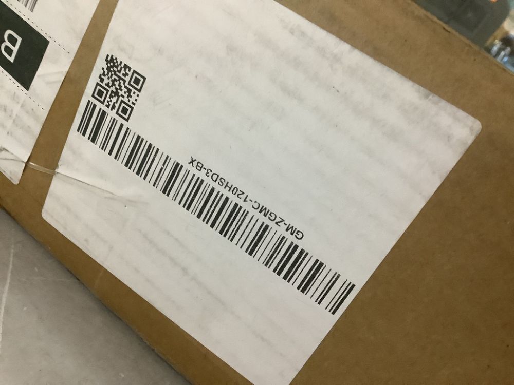 3 Door Metal Storage Locker - Image 7 - Lot 556