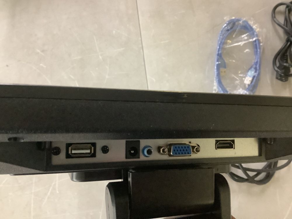 Mobile Tablet POS Cash Register Monitor, 15in - Image 8 - Lot 565