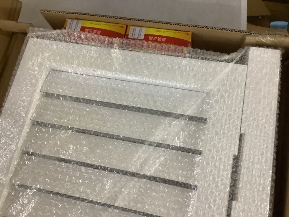 Wooden Half Saloon Doors, 35.4" x 35.4" - Image 3 - Lot 111