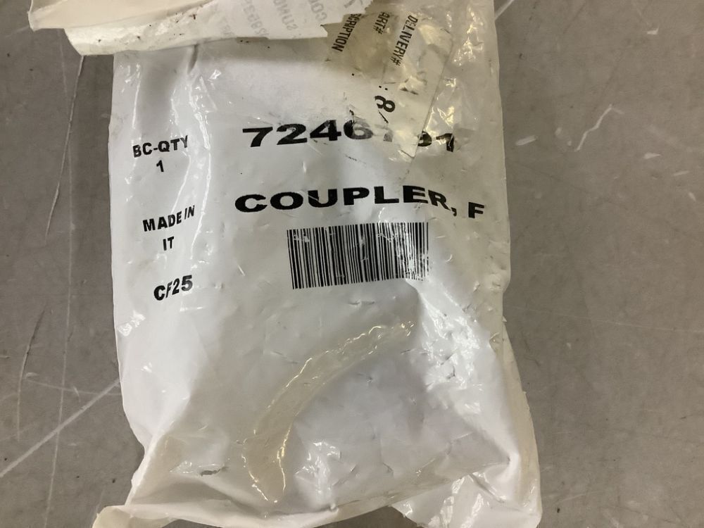 Lot of (2) Bobcat 7246791 Replacement Hydraulic Male Flat Face Quick Coupler - Image 6 - Lot 725