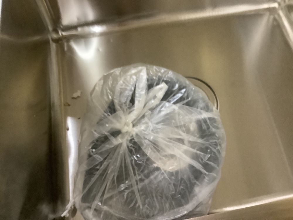 Free Standing 1 Compartment Stainless Steel Utility Sink with Faucet & Drainboard, 47.24" x 23.62" x 34.63" - Image 5 - Lot 58