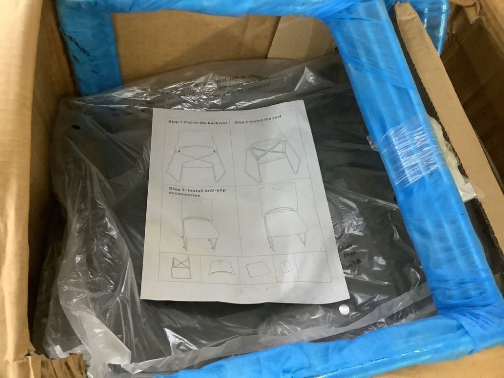 4 Pack Stackable Plastic Office Chairs - Image 2 - Lot 115