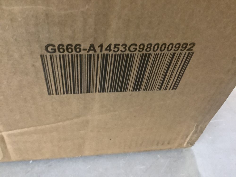 VINGLI Vanity Chair - Image 5 - Lot 120