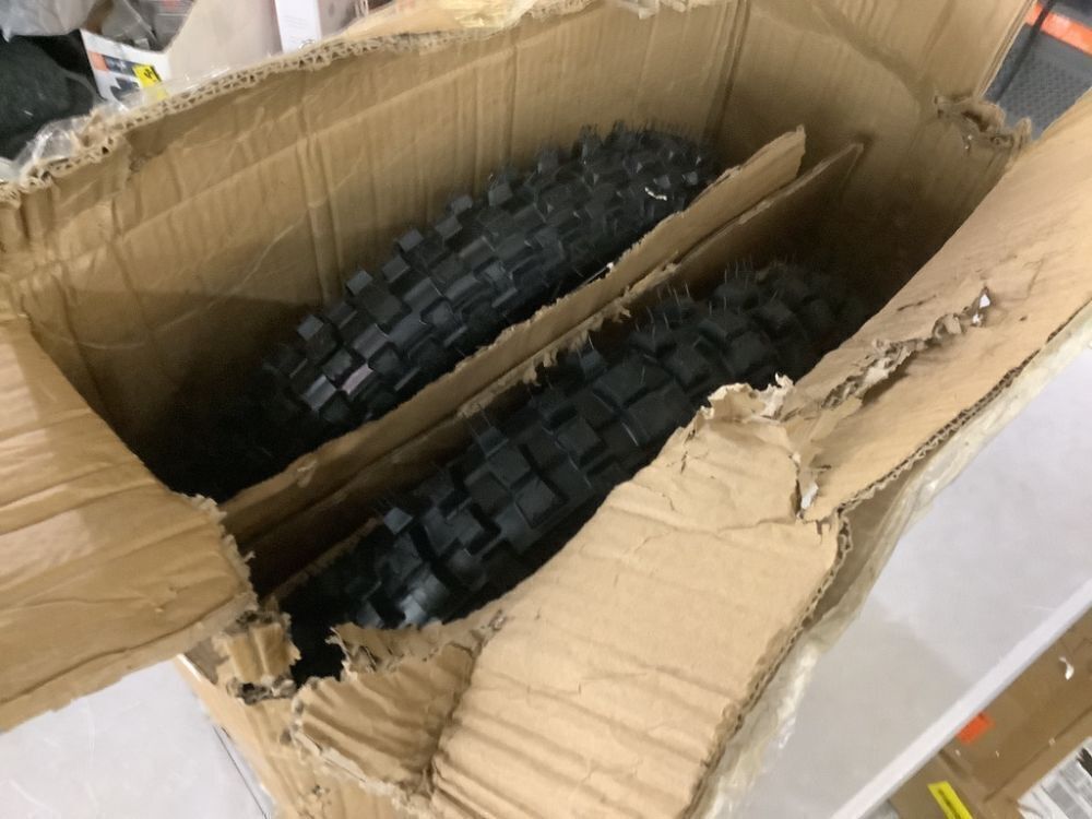 60/100-14 Front and 80/100-12 Rear Dirt Bike Wheels - Image 2 - Lot 122