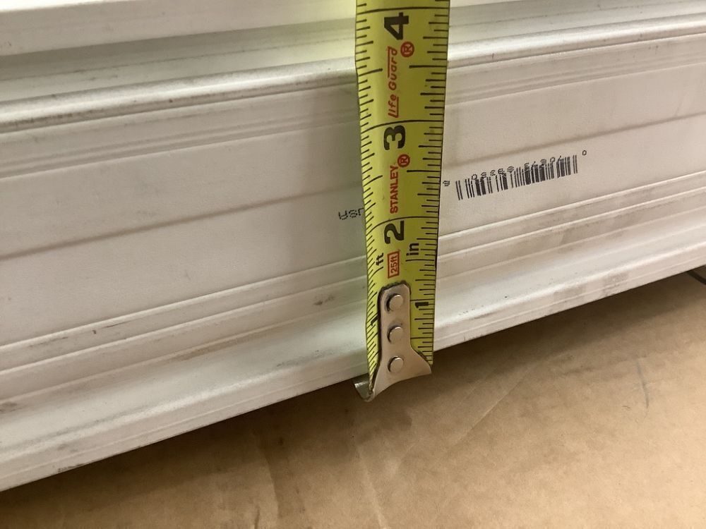 Vinyl Trim, 15 pc - Blemishes - Image 6 - Lot 419JF