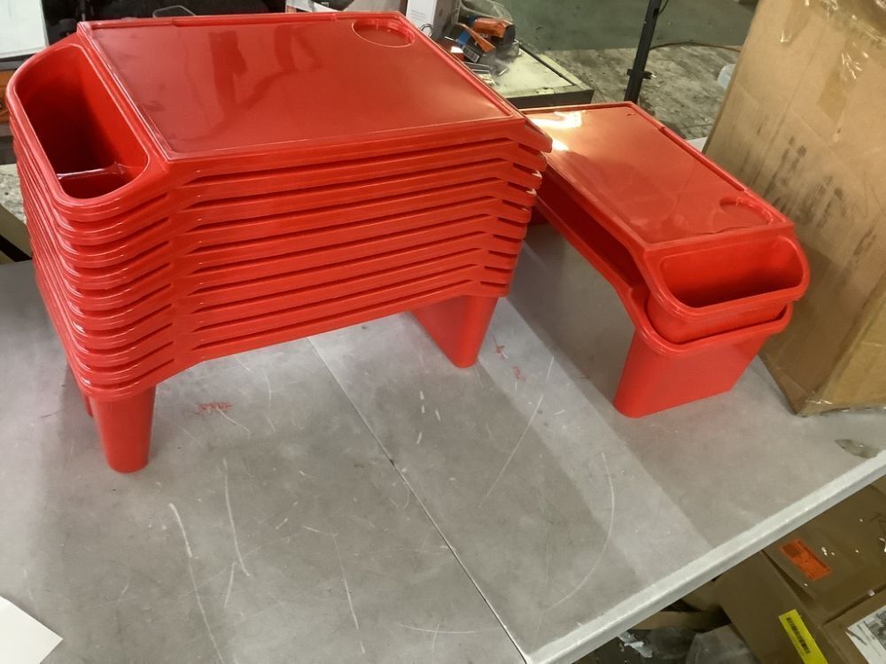 12 Pcs Kids Lap Desk Tray, 19.7×9.8×7.1In - 2 Cracked - Image 1 - Lot 415