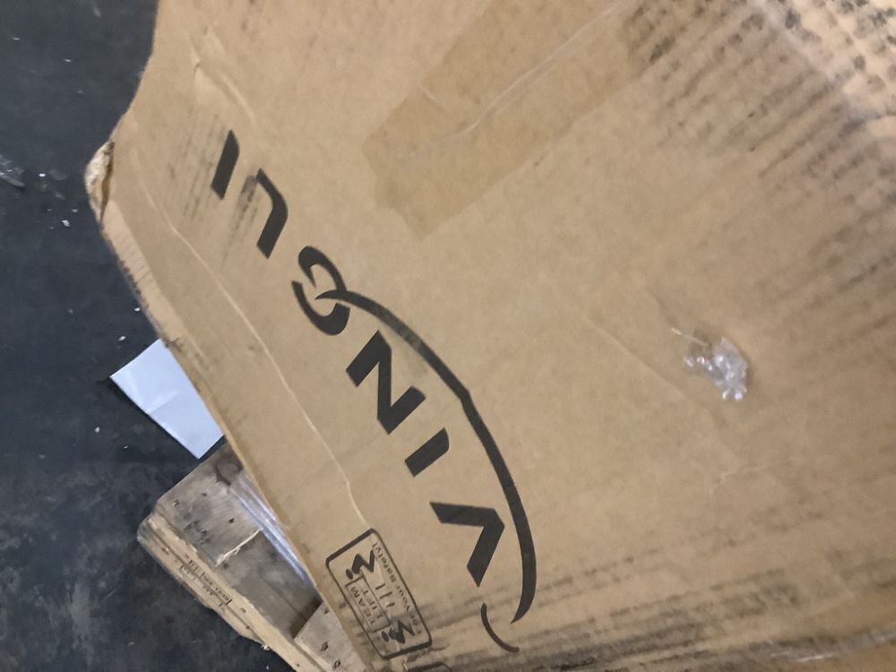 4 Pack Stackable Plastic Office Chairs - Image 5 - Lot 130