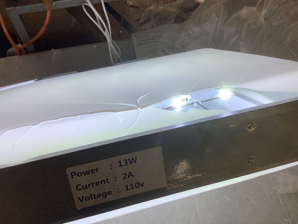 Double Sided Outdoor Projecting LED Light Box Sign - Broken Plastic - Image 3 - Lot 413