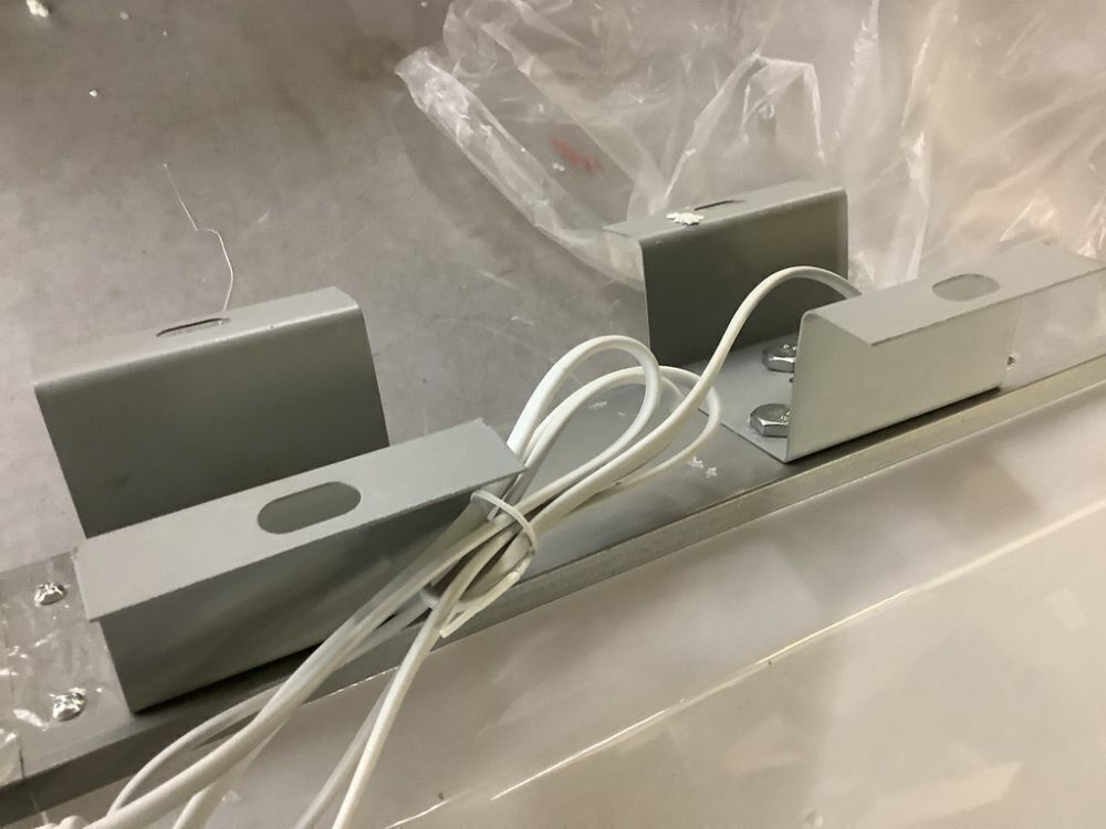 Double Sided Outdoor Projecting LED Light Box Sign - Broken Plastic - Image 5 - Lot 413