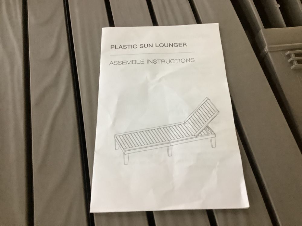 VINGLI Outdoor Chaise Lounge with 5-Level Adjustable Backrest - Image 3 - Lot 212