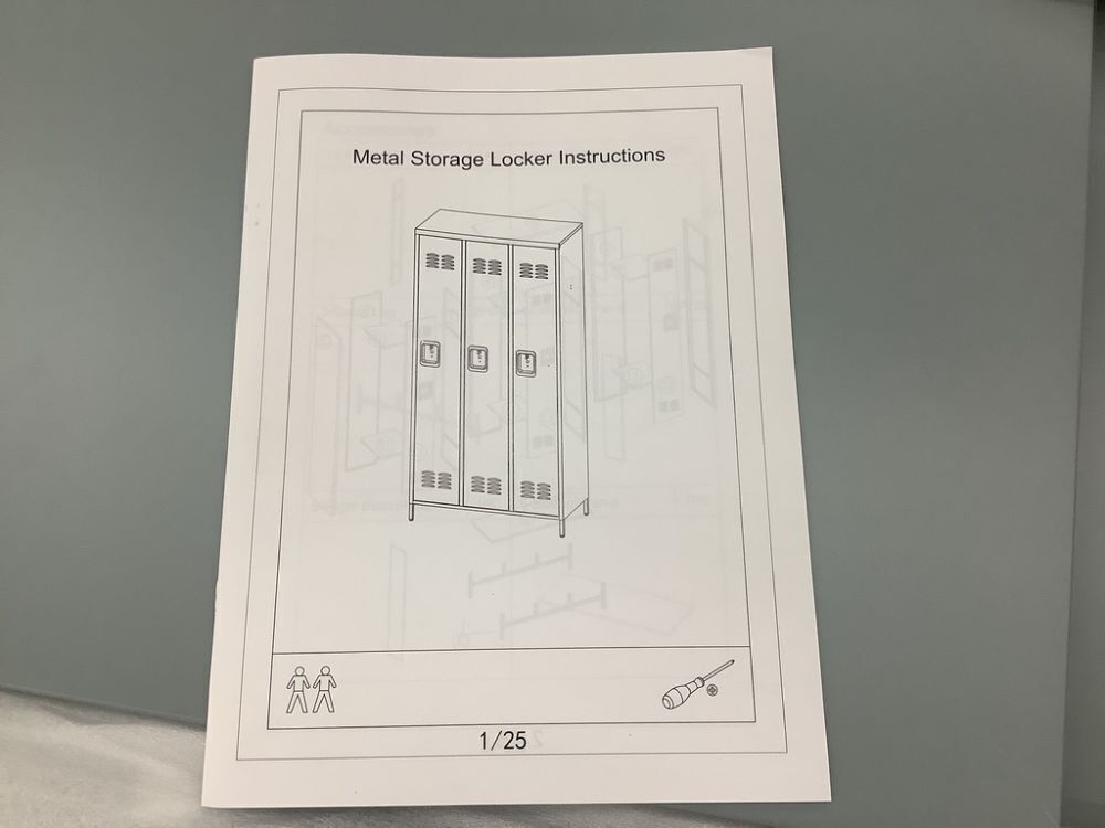 Metal Storage Lockers with 3 Doors - Image 4 - Lot 62