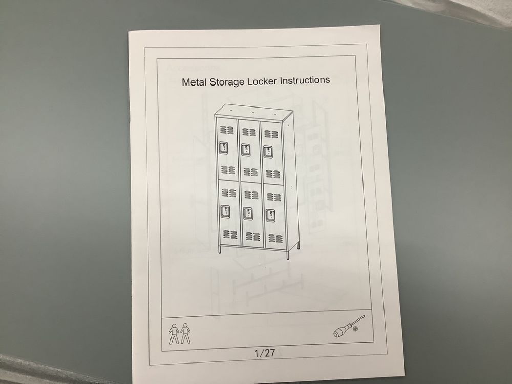Metal Storage Lockers with 6 Doors, Light Grey - Image 6 - Lot 61
