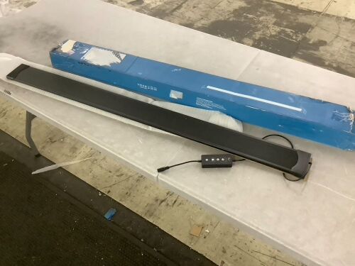 AQQA LED Aquarium Light - Lot 573
