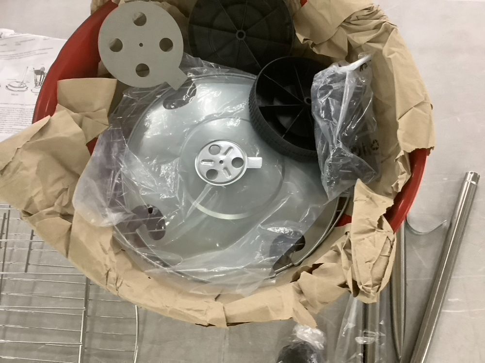 Small Portable Charcoal Grill - Image 3 - Lot 574